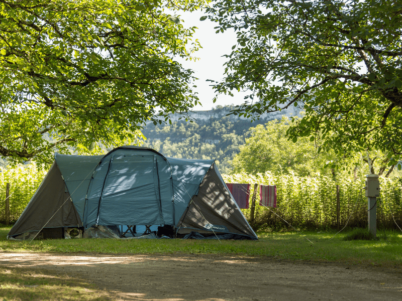 Camping La Plage à Meyronne dans le Lot et la Vallée de Dordogne - Camping en bord de Rivière en Occitanie