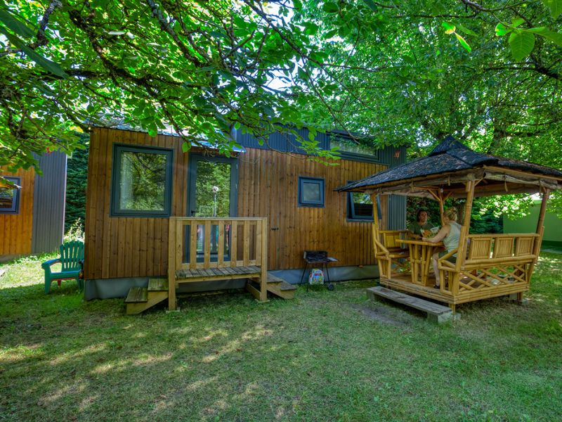Camping-de-la-plage-dans-le-lot-et-la-vallee-de-dordogne-séjour-en-bord-de-la-dordogne-tiny-house-P